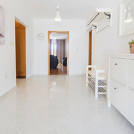 Family Friendly With Pool And Garden * Labin (Istria)